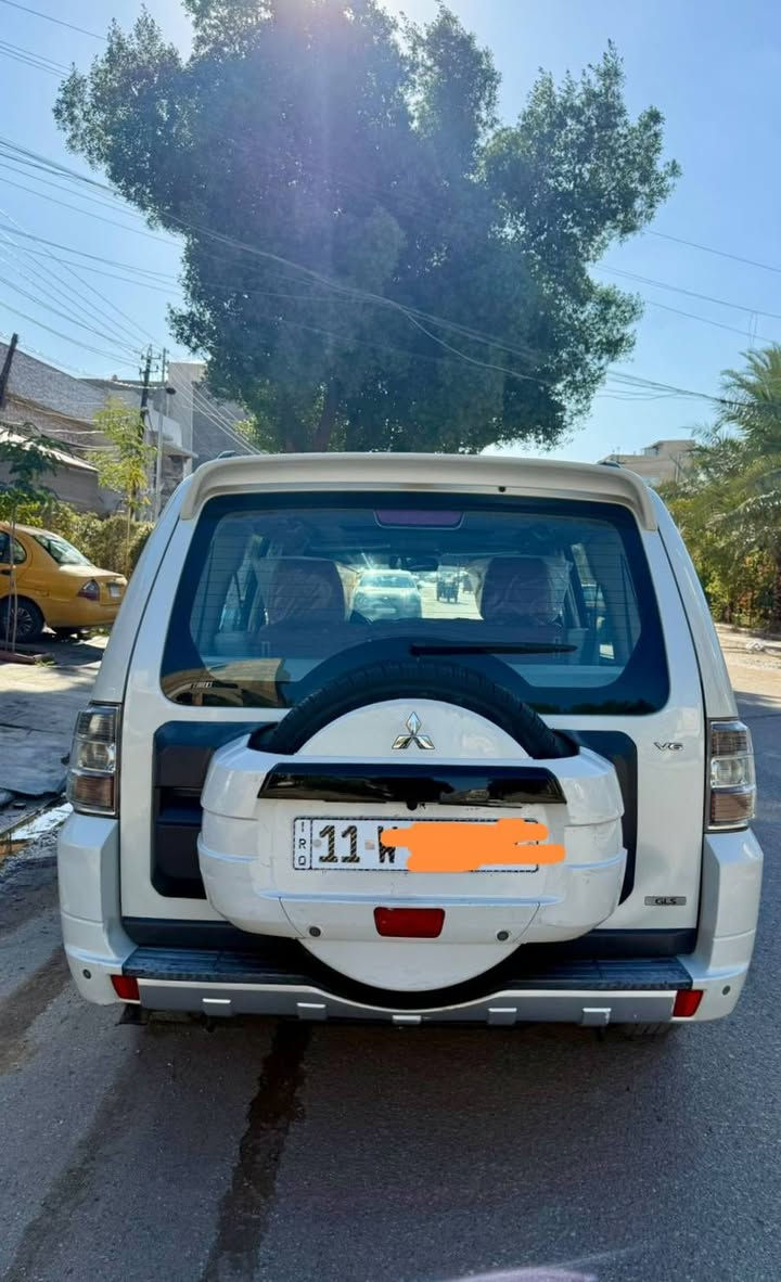 السلام عليكم
ميتسوبيشي بايجيرو 2014خليجي مكفولة من الضربة والصبغ والتبديل بيه بارد فقط صور السونار مرفق بل منشور كير ومكينة ومكفولات فول مواصفات مكينة 3500 سلايت دروف كشنات مغلفهن جلد وكهرباء كامرة وشاشة مري شفط سيارة جديدة وجاهزة رقم بغداد الدولي السعر ١٥٩ وبيه مجال بسيط للاستفسار *********** مكان السيارة بغداد الكمالية
