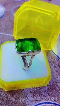 خاتم زبرجد فضه 925 قطع مربع التواصل على الخاص او على الرقم 07810678785