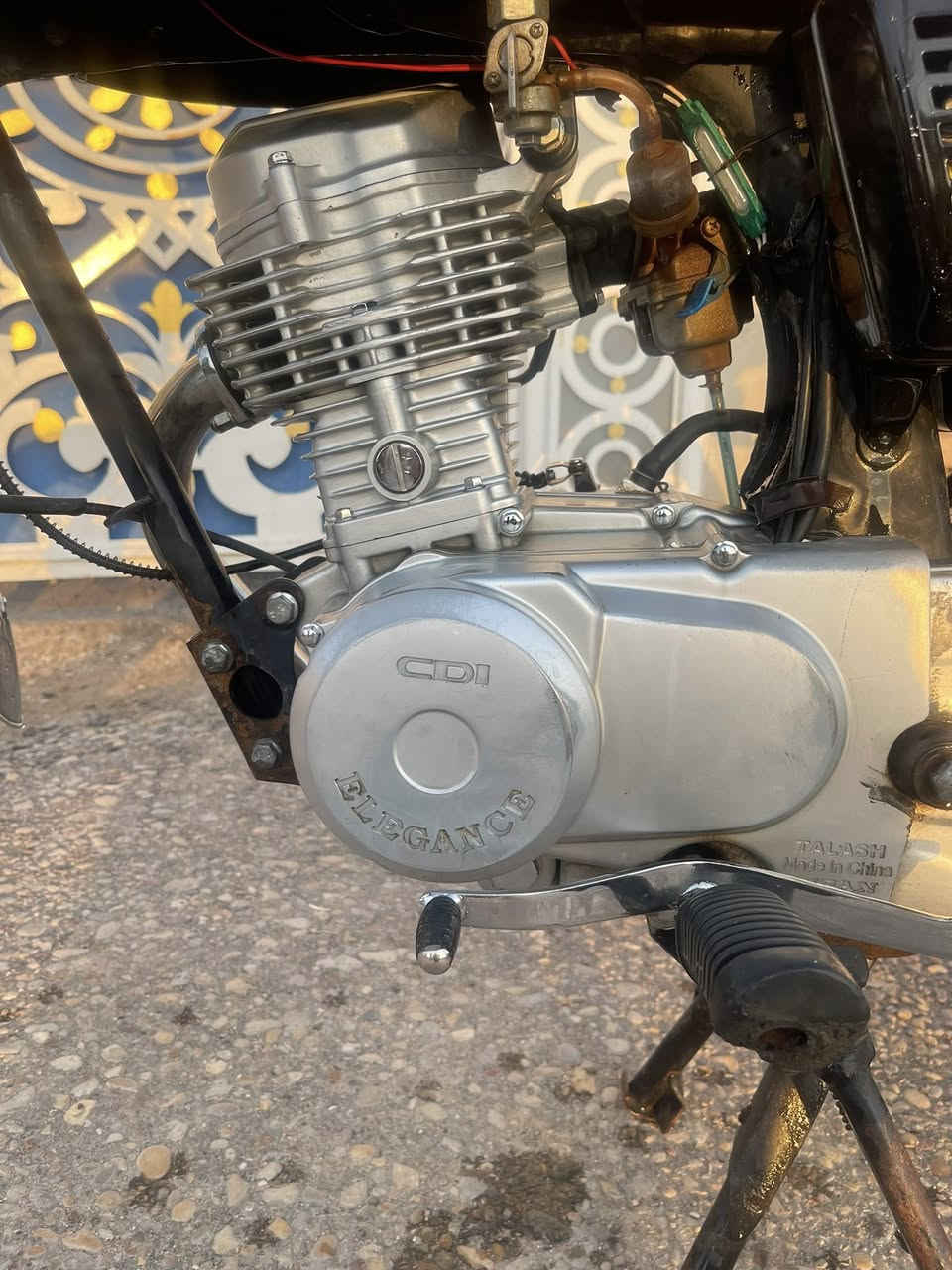 السلام عليكم شباب دراجة مال ايران تلاش للبيع مكفوله من كلشي وهذه رقمي ***********
