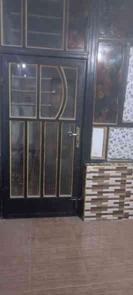 يعلن مكتب الاعلام للعقار عن وجود دار سكني مساحه 100متر مربع واجهه 10 ونزال 10 وأيضاً توجد  فضله 100 متر يحتوي على  غرفه نوم او هول واستقبال ومطبخ وصحيات يقع الدار على شارع 10 متر  بموقع مميز ركن العنوان حي ابو سديره بناء طابوك السقف كونكريت للاستفسار اكثر مراسلة الصفحه او الاتصال على ارقام المكتببب

***********
***********
