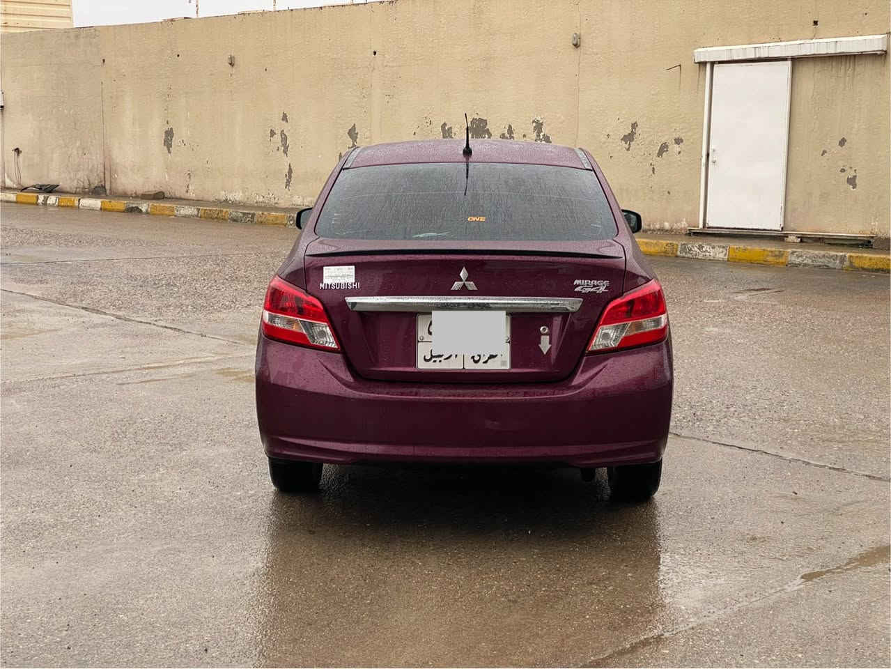 السلام عليكم 
للبيع مستبوشي ميراج موديل 2017
رقم اربيل بسمي
سعر  77 ورقه  ملاحضه عليها غرامات مرور 4 ورقه ينزل من سعرها 
تحويل وكاله تريد بشرط 
محرك وكير وتبريد كله بشرط وين ماتريد افحص
مواصفات
ستيرن تحكم
شاشه كاميره
تحديد سرعه
ويل كب
وبعد بيها مواصفات 
سيارا بيها بابين خلف + جاملغين خلف صبغ بدون دواخل شرط بجم خلف كبس
ارباكات كله سليمه شركه
سيارا احلى من صور سيارا نظيفه ما بيها مصرف
هاتف اسيا ***********
هاتف كورك *********** واتساب
هاتف كورك *********** واتساب
عنوان سياره قضاء عقرة بعيده عن اربيل وموصل ساعه دهوك, العراق
