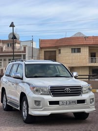 لاندكروز GXR V8 • ٢٠١٣ • ١٩١٠٠٠ كم