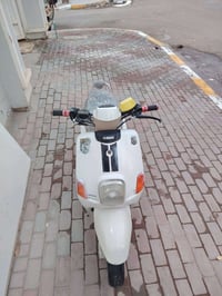 بوليسي • نظيف • قفل عنواني