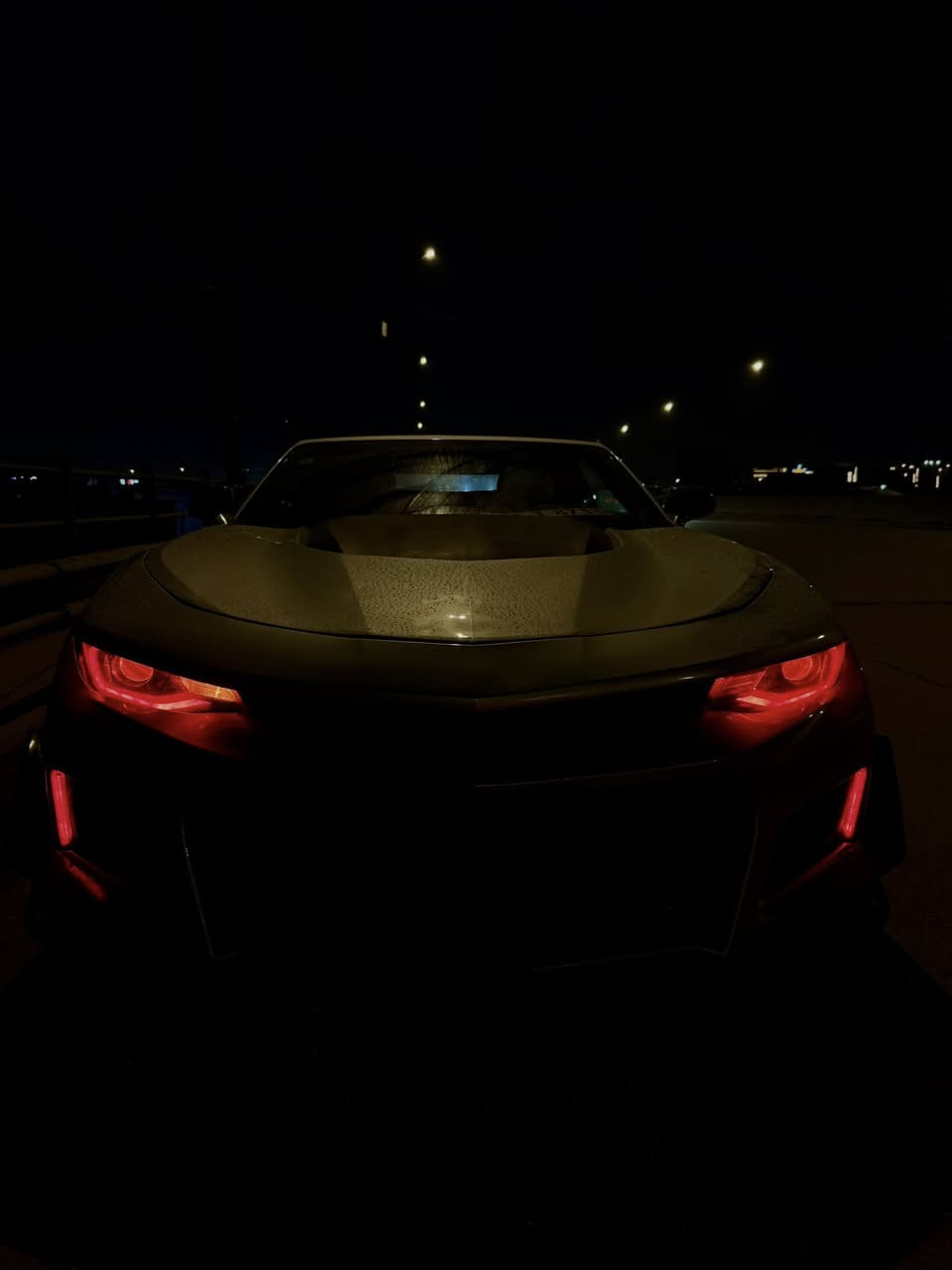 السلام عليكم 

للبيع او مراوس حسب القناعه   💯

شوفر كمارو كشف   ✅
موديل ٢٠١٧ ✅
محرك ٦ سلندر ٣٦٠٠ نظيف جدا  ✅
لون رصاصي  ✅
صدر امامي نص عمر✅
 صدر خلفي نظيف  ✅
شاشه كبيره  ✅
كاميرا خلفيه ✅
سستم صوت ✅
كشنات مخمل بلادي✅
كشنات كهرباء  ✅
كير اوتو نظيف جدا ✅
بجم زنون ✅
لايتات عدسه ✅

عليها إضافات :
بجم zl1  
لايتات حاجب احمر 
عدسات  
كفرات باتمان
دوسات زت ون
سكوبات جانبيه
سبويلر اصل  
دفيوزر زت ون 
بنيد zl1  

حادث السياره جاملغ عكس السايق فقط ومصبوغ جاملغ وباب عكس يعني ٣ قطع  .

السياره حلوه  بالحقيقه احلى من الصور ترايها كلش حلو  .

رقمً بغداد إنكليزي سنويه جديده وهزه جديده باسمي شرط التحويل ثاني يوم .

مكاني بغداد الاعظميه .

السعربالنسبه لهيج نظافه مناسب جدا ((١١٠ ورقه )) وبيها مجال حك الجيه وأي نقص بيها أنزله  .

***********

أ.مروان النعيمي 

صلي ع نبيك 💯
