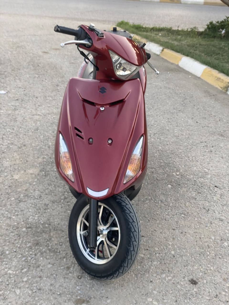 ادرس حديث ياباني للبيع فقط
مفتوحه مره وحده كله بلادي 
كلشي شغال بيه مابيه اي نقص 
650 بيه مجال قليل 
***********
