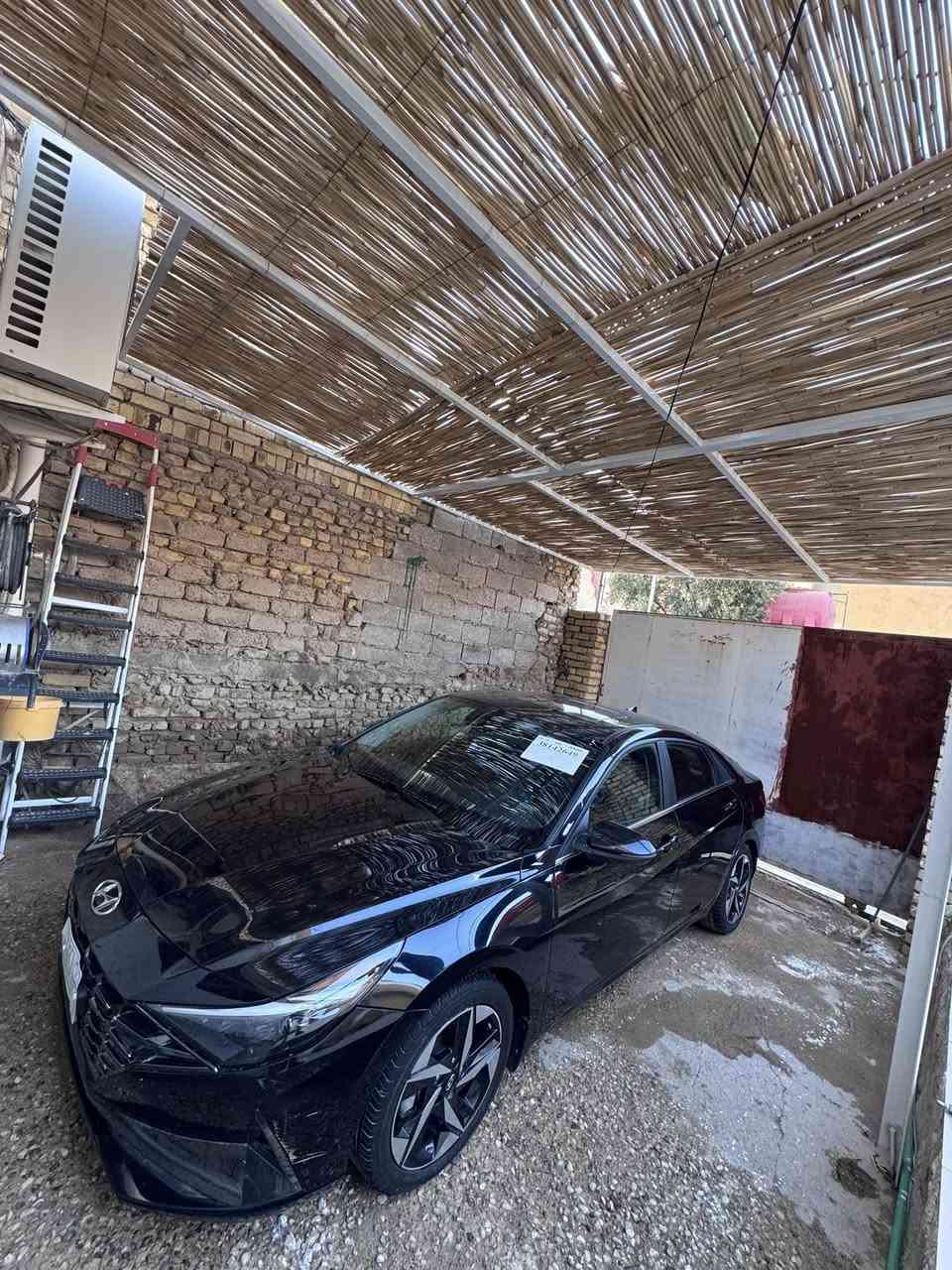 السلام عليكم النترا هايبرد 23 بسمي ماشيه 55 الف مو ميل كفاله حادثه فقط دعاميه خلفيه وشويه من الجنطه سعر 168 وبيه مجال قليل مكاني كوت رقمي ***********🌹
