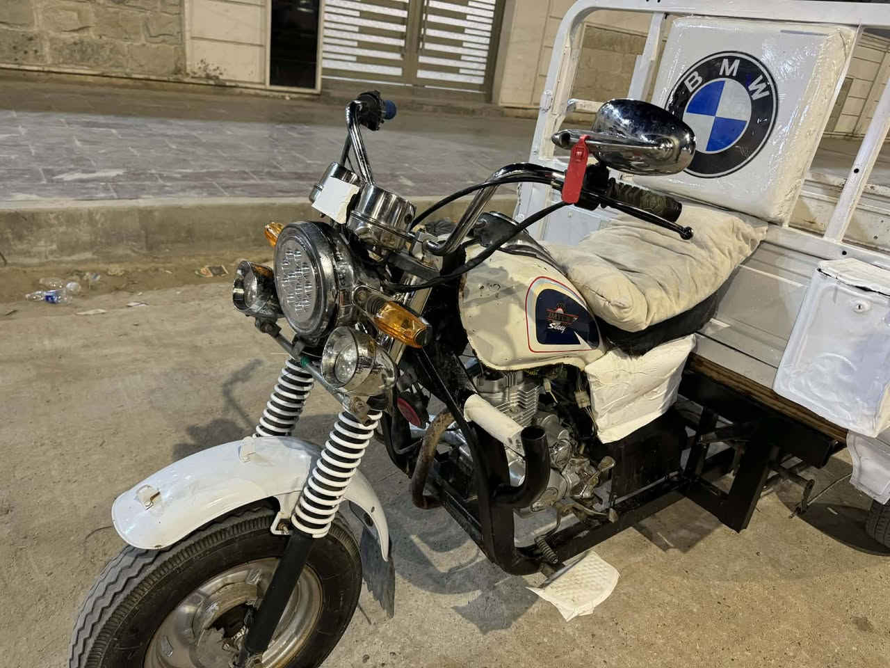 السلام عليكم ستوته للبيع موديل 21 مكينه ما مفتوحه ستوته جديده شرط اترايك وين ما تريد السعر 1,650 وبيها مجال قليل مكان ناصريه سوق الشيوخ رقم استفسار ما متواجد خاص اتصال على هذا الرقم***********
