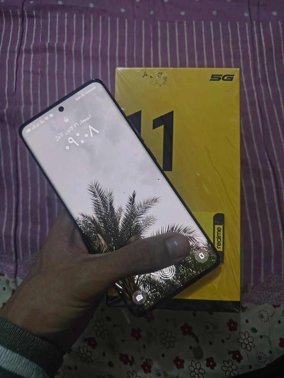 السلام عليكم..
ريلمي 11 برو 5G
 الذاكره 256 العشوائية 8 +8
البطارية 5000 شحن سريع 67 واط، جهاز نضيف ما مفتوح تفحصه وين مايعجبك بس بي طخه فوك مو واضحة بسيطة كلش وملحقاتة كاملة  حته كارتونتة بالجيس السعر 190 الف قفل، للتواصل خاص او اتصال ***********
مكاني الديوانية
