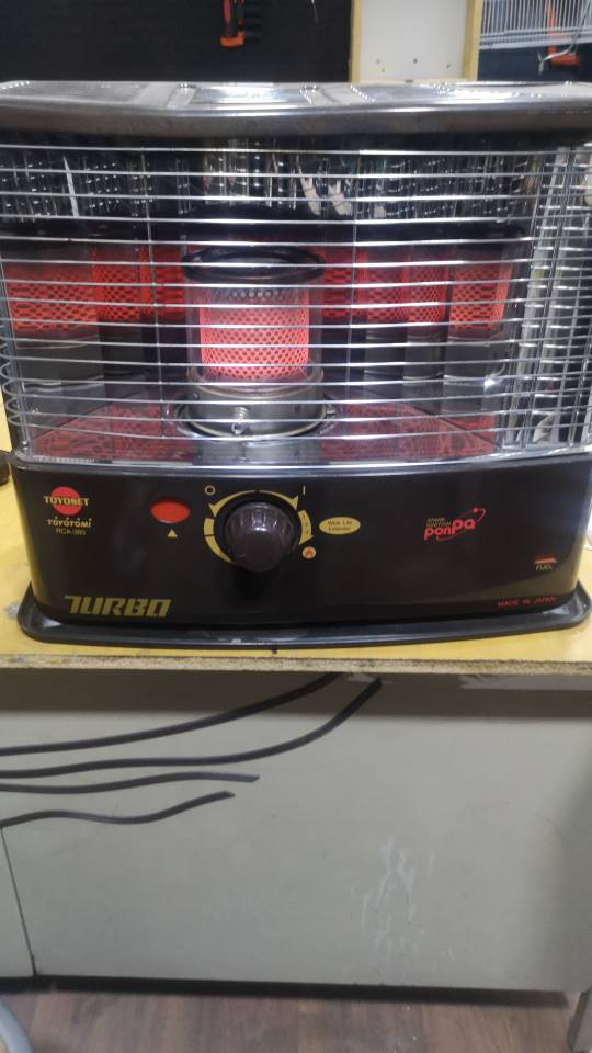 دفایه توربو یابانیه
دفایه یابانیه ام الختم اصلي للبیع السعر 110الف نضیفه جدآ 
***********
