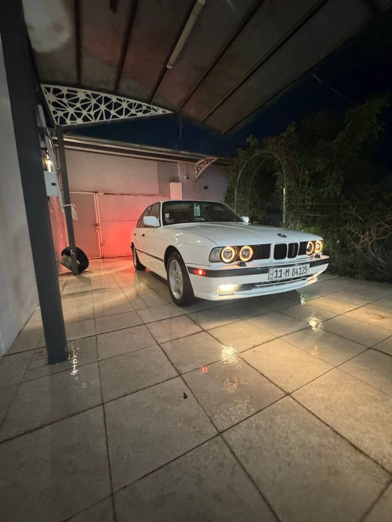 BM 525 ما ناقصه اي شي ما عده التبريد سياره جاهزه وحلو  مصبوغه جماليه بسمي السياره محرك وكير خير من الله كهربائيات كله شغاله سلايت  شغال مكاني بصره البصرة, العراق


**إذا كنت صاحب هذا الإعلان وتريد حذفه لأي سبب، رجاءا أرسل رسالة إلى الدعم الفني**