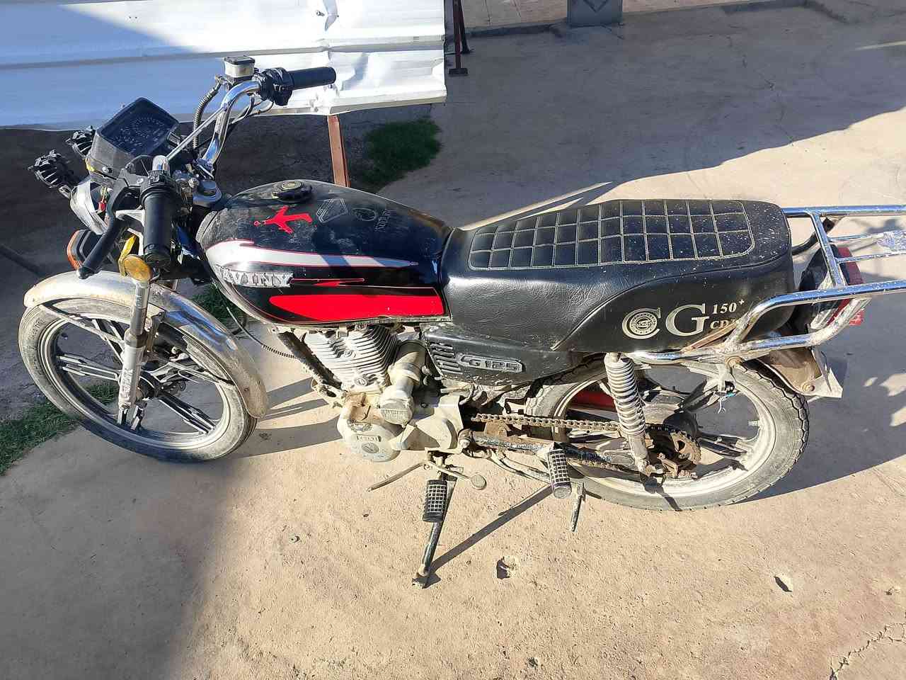 ماطور سيفان للبيع موديل 21 سعر 400
***********
