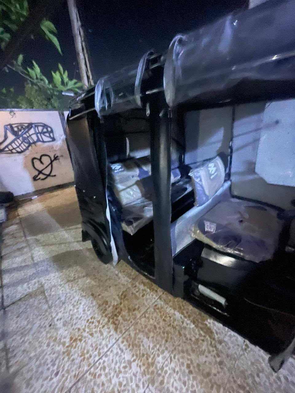 سلام عليكم تكتك 17 نضيفه خير من الله بدون ارقام مكانه حي جهاد 
سعره 4مليون


**إذا كنت صاحب هذا الإعلان وتريد حذفه لأي سبب، رجاءا أرسل رسالة إلى الدعم الفني**