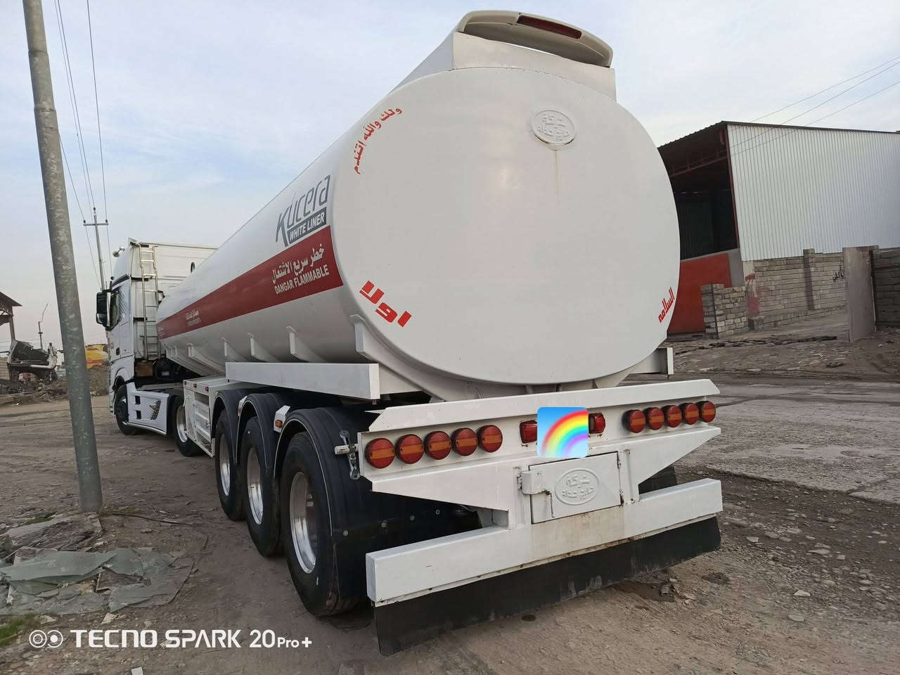 للبيع بدون تحويل بسم شركه فقط وكاله / سنويه و طوناج 2027 
موديل 2012 ماشي 700  صهريج فصال 
حازم مغلون سياره مكفولة كفاله عامه
عنوان موصل سهل نينوى  سعر 330  بي مجال 
***********  /  ***********
