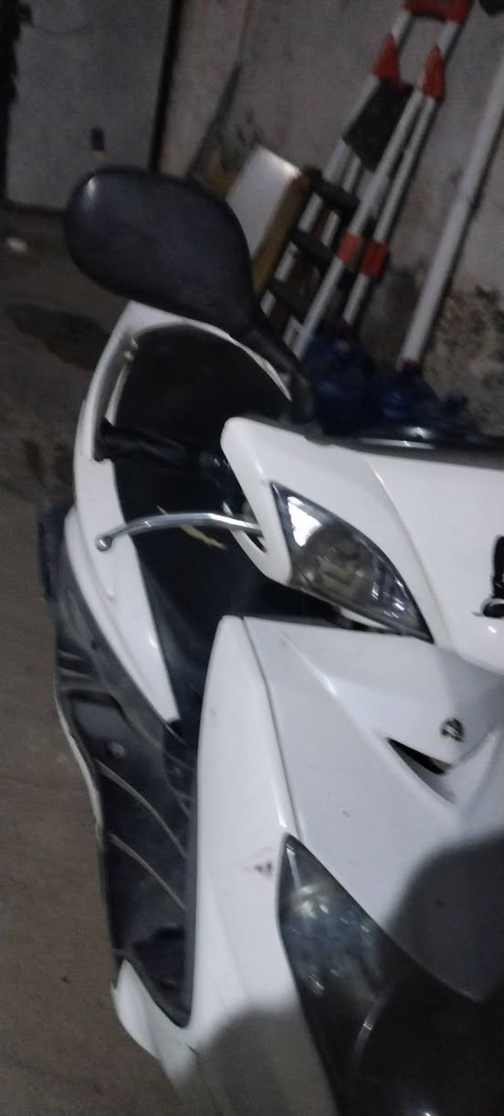 دراجه ياباني فحل محرك حاويه للبيع كلها شغاله فول السعر ٦٥٠ وبيها مجال ناعمه سلف هندر اشاير حله حي الامام الاتصال 0784121986


**إذا كنت صاحب هذا الإعلان وتريد حذفه لأي سبب، رجاءا أرسل رسالة إلى الدعم الفني**