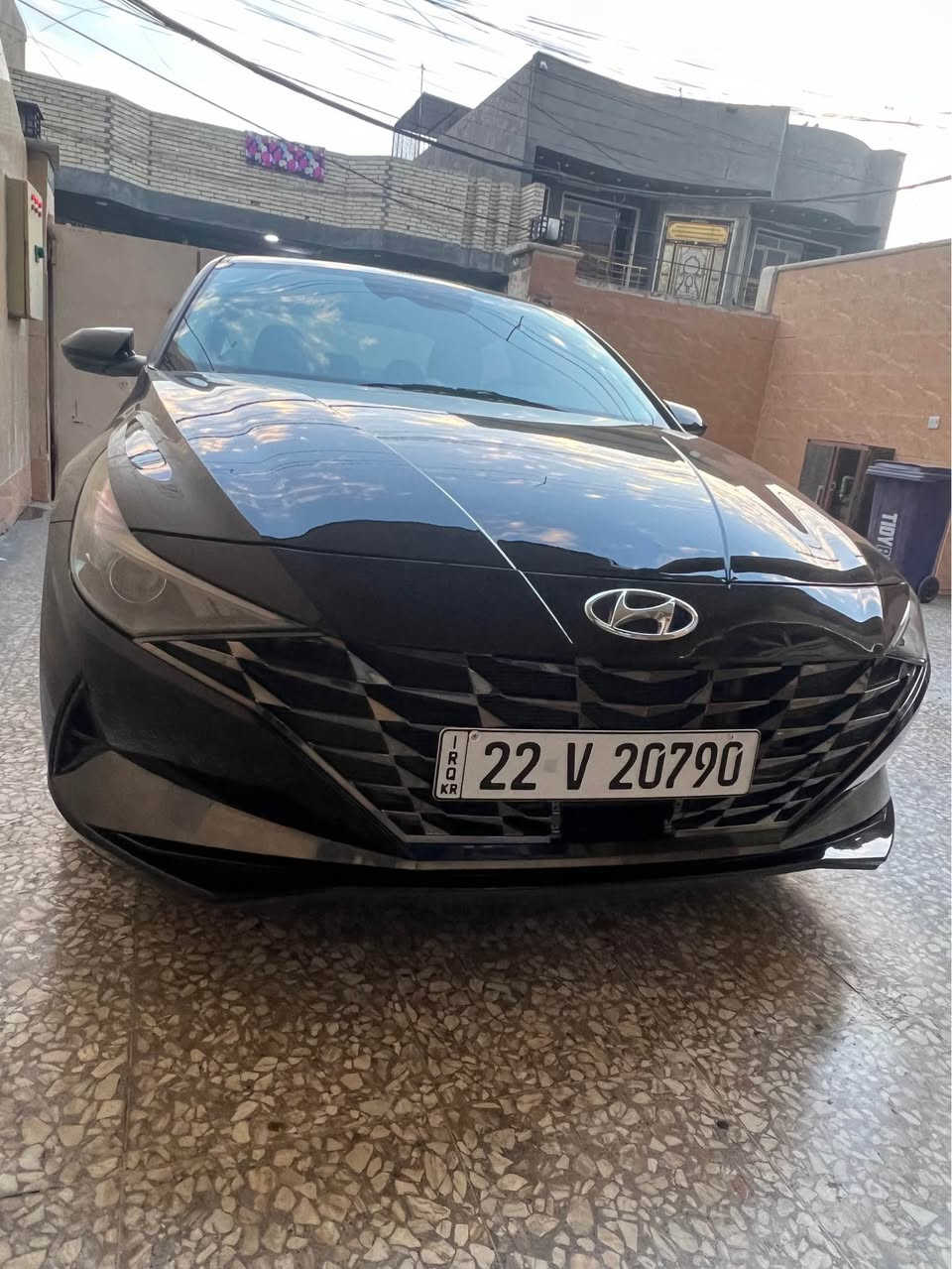 النترا ٢٠٢٣ أمريكي 
بدون ايرباك بدون دواخل حادثها سرقة بنيد فقط 
مكينة ٢٠٠٠ دوش
رقم أربيل سنوية وهزة جديد
السعر ١٤٧ وبيها مجال
مكاني بغداد
*********** بغداد, العراق
