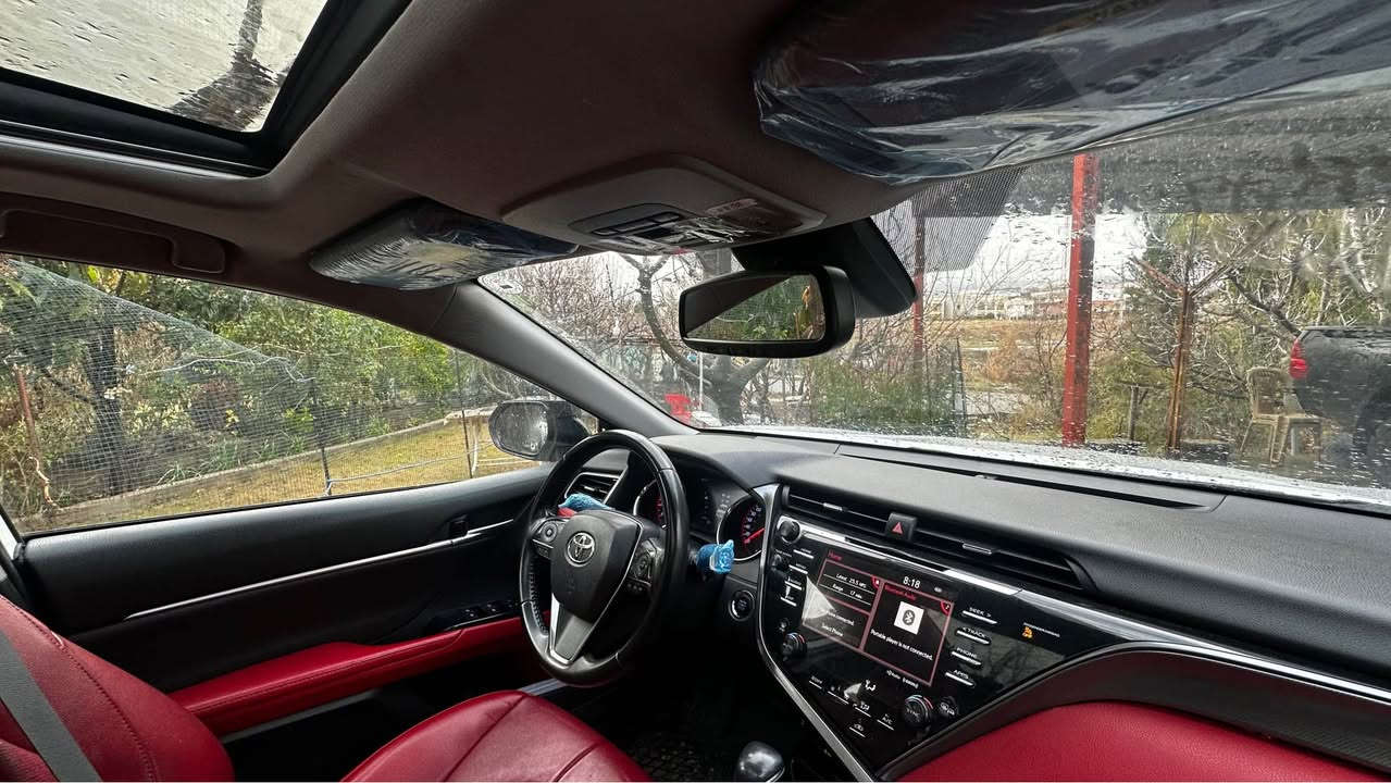 كوردي / عربي
كأمري XSE 2019
عدد الأميال: 91,000ميل
المحرك: 2.5 لتر - 4 سلندر
الضرر: كلين تايتل
المواصفات الداخلية:
• تدفئة المقاعد
* ﻿﻿سقف بانورامي
* ﻿﻿مسند الذراع
* ﻿﻿بصمة تشغيل
* ﻿﻿شاشة ذكية
المواصفات الخارجية:
* ﻿﻿كاميرا خلفية
* ﻿﻿مصابيح زينون LED
* مثبت سرعة
* ﻿﻿مقاعد كهربائية - 8 وسائد هوائية�التكنولوجيا والأمان:
* ﻿﻿نظام مراقبة النقطة العمياء
* ﻿﻿شاحن لاسلكي

كامرى XSE 2019
ماومى رويشتن: 77,000 ميل
موتور: 2.5 ليتهر - 4 سيلندر
زهيان: كلين تايةل

فه رمى جوّره داخلى:
* گةرمكةرةوةى  كوشه
* ﻿﻿پانوراما سقف
* ﻿﻿پةستانى  پةيوةنديكردن (بسمة)
* ﻿﻿شاشةى زاناكار
* ﻿﻿ريگريكارى ده ستى
فه رمى جوّره درووستى:
* ﻿﻿كاميّراى دواوه
* ﻿﻿لايته زينوّن LED
* رادارى سه يرى ريگا
*   كورسى كاره بايى - 8 پرةشووته�تيكنةلوژى وسةلامةتى:
* ﻿﻿سيستةمى  چاوديرى نيشانى كورةكان
* ﻿﻿شاخنى كاره بايي بيّته ل

*********** Singapore
