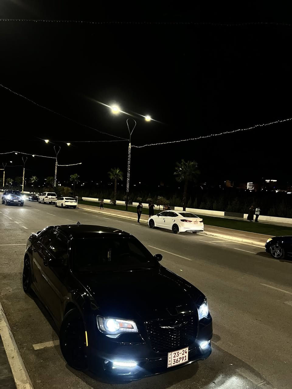 ئؤباما2020 ساق ٤پارچه ي سه كن بؤياخه  ٥٥هه زار مايل رؤيشتوه بي مسروف هه موو گياني به شه رت سعر ١٢٧  ***********
