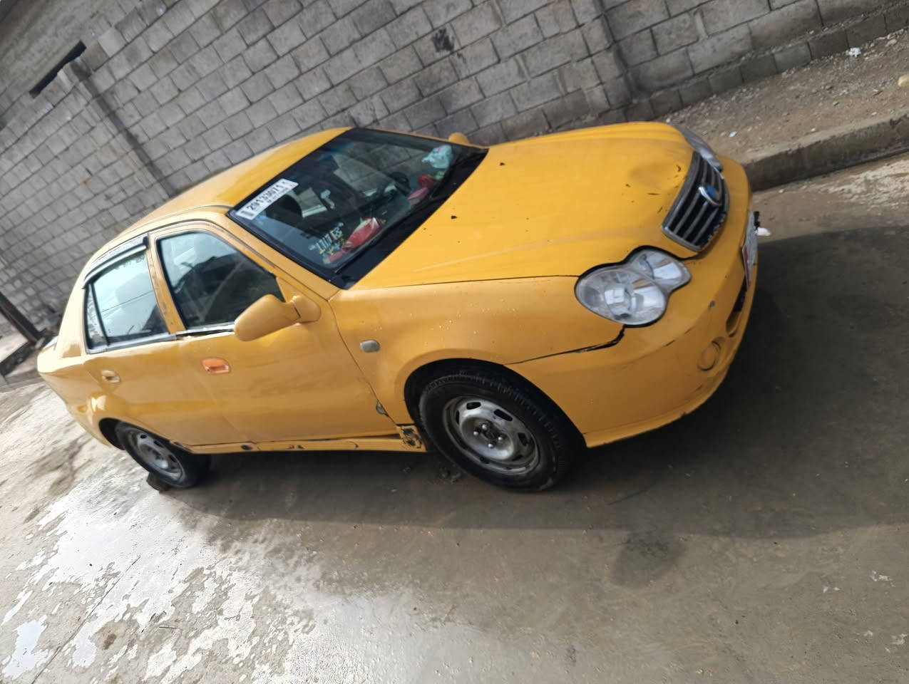 لبيع ومعارض بليفان تكسي سيكي 2012 بدون ضرر رقم بابل مشروع وطني سنويه2027كاربون مكينه كورله تدفا تبريد ***********
