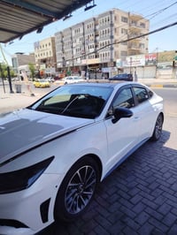 سوناتا موديل 2021 السياره حادثه بسيط جدا جاملغ وبنيد بدون دواخل صبغ ٣ ...