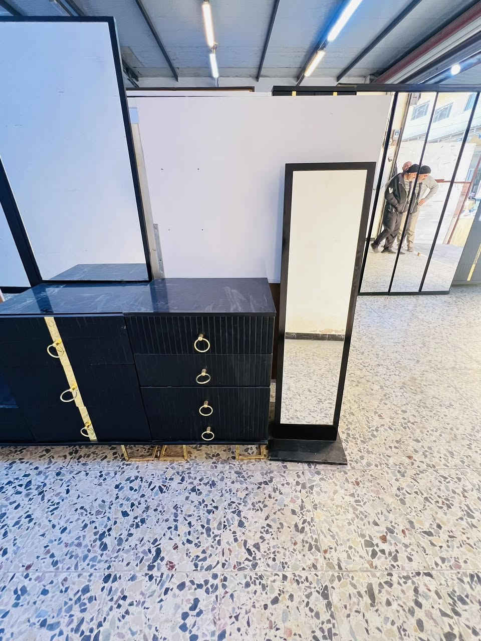 غرفة. تركي نضام ابواب. لون. مميز. كولش. كيوت ٩قطع ٧٠٠بس واصل. كول. مناطق بغداد


**إذا كنت صاحب هذا الإعلان وتريد حذفه لأي سبب، رجاءا أرسل رسالة إلى الدعم الفني**