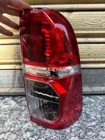 السلام عليكم

يعلن مركز البرق  عن توفير ادوات الاحتياطية للهايلوكس فلاونزا

فول لايت
بك لايت 
مرايا جانبية
دعامية خلفية
باب بدي
سبايدر جاملغ
لد بروجكتر
راديتر تبريد
سلف
جامة لايت
شباك امامي
فلنجات امامية
بروجكتر 
بطانة جاملغ امامي
واقية طين
بغداد السنك مجمع مينا القيصرية الثانية مركز موبس
للاستفسار مراسلة الصفحة او الاتصال او التواصل واتساب
***********
***********
شركة البرق البرق
يوجد خدمة توصيل لكافة محافظات العراق
