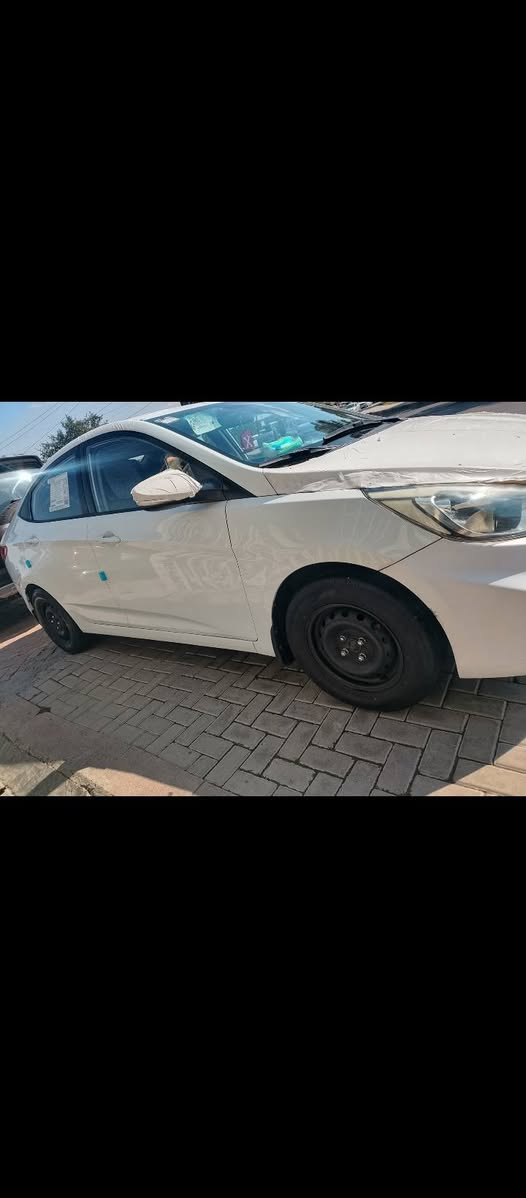 السلام عليكم 
اكسنت خليجي 
موديل 16
ماشيه سياره 90
محرك 1600
سونار موجود بل منشور 
مكفول من الضرب لا تبديل 
كير محرك تبريد مكينه كفاله عامه 
تخم تاير شواصي مكفولات بلادي 
تبريد ثلج 
كهرباء شغاله 
صدر خير من الله 
رقم بغداد نكليزي سنويا جديد هزه جديد تحويل ثاني 
سعار سياره 95بي مجال الطيبين 
العنوان بغداد بلديات نتصل وتدلل 
***********
