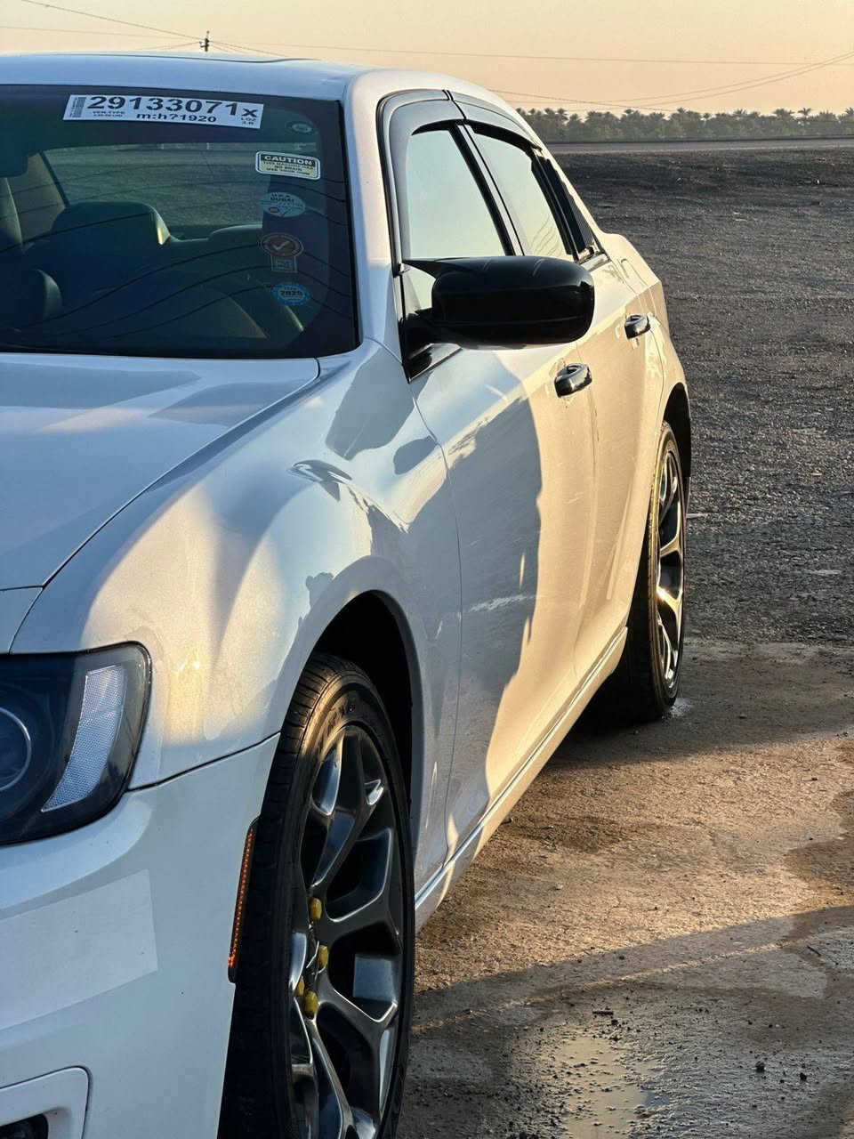 سلام عليكم اوبامة لبيع موديل 2015 خليجي رقم انكليزي بسمنة فول مواصفات S مابية كل نقص ماشية 84 مامتعوبة مال بيت سعر 235 وبية مجال شرط التحويل مكلف بل نشر *********** مكان السيارة ديالى تقاطع الوجيهية
