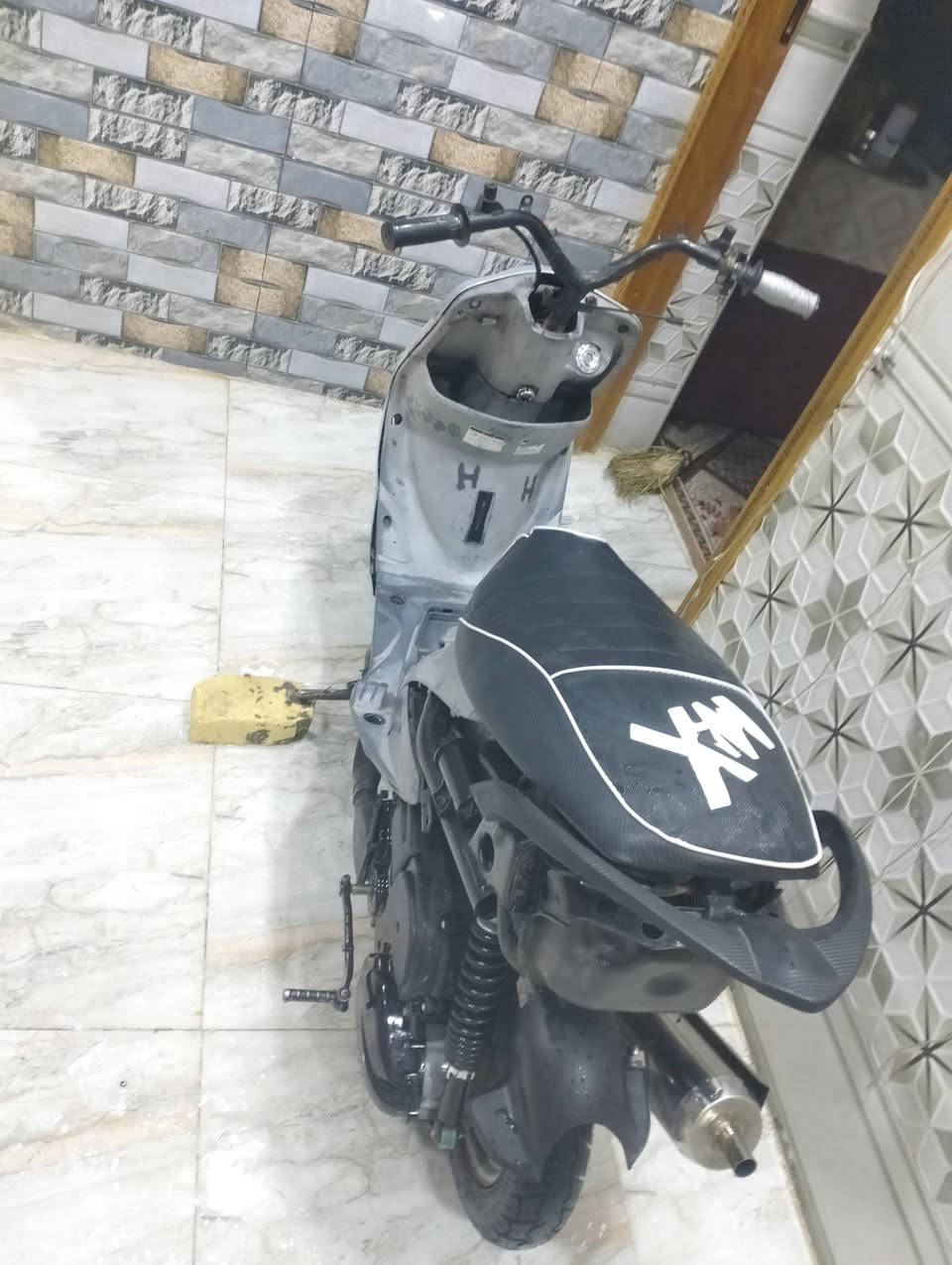 سلام عليكم دراجة للبيع بوشه 55 سلف شغل هندر سعر. 450 بيهه مجال قليل


**إذا كنت صاحب هذا الإعلان وتريد حذفه لأي سبب، رجاءا أرسل رسالة إلى الدعم الفني**