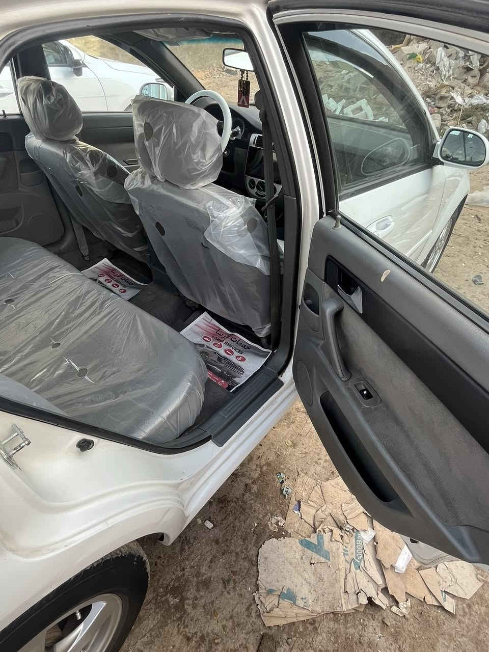 اوبترا 2014 شركه عامه بيضه رقم بغداد خصوصي سياره جدا نضيفه وجاهزه اي نقص ما بيه سياره كير محرك كفاله سياره ماشيه 140الف سياره مصبوغه عام للجماليه فقط سياره ب اسمي بشرط تحويل ثاني يوم السعر 80 مكاني بغداد حي الجهاد الاستفسار ***********
