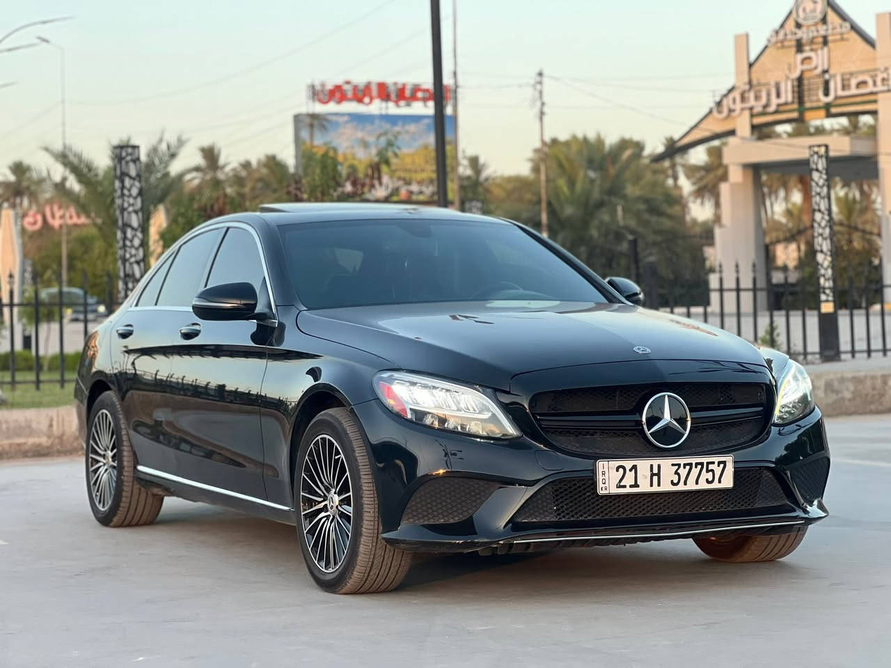 السلام عليكم ماشاء الله
Mercedes C300 2019 تو ويل 

رقم سليمانيه   (باسمي تحويل مباشر )

سلايد
ماشية 45ml

سستم سماعات برومستر

داخل لدات ٦٤ لون

كشنات كهرباء

كشنات تدفئة

رادار امامي

رادار خلفي

نقطه عمياء

اوتو ستوب

حساس امامي خلفي

لايتات زينون ٨ عدسات 

جنطه كهرباء

بصمه ابواب

بصمه تشغيل

شاحن وايرلس

شاشه كار بلي

ويل ١٩ اصلي

وبعد بيها هواي مواصفات معروفه 

السياره تضليل بالسنوية

وارد امريكي حادثها فقط دعاميه خلفي ) صبغ جاملغ خلفي نصه 
بونيد كلير من امريكا  فقط بدون دواخل  (بدون ايرباك )

المحرك والكير مكفولات من الفتح والتبديل

#السعر مناسب جداً 198

مكانها اليرموك 

للاستفسار: ***********
