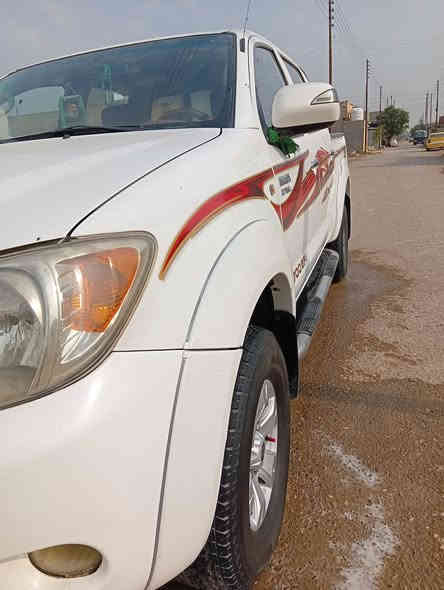 السلام عليكم من رخصت الأدمن المحترم للبيع فلاونزة فور ويل موديل 2008 كير عادي  رقم أربيل سيارة شرطة جديدة مابيهه لا ظربه ولا صبغ ولا فتح ولا تبديل بيهه مجرد بذيول كد شبر لسيارة سعودي ام لبطل يعني لمواصفات المرغوب تخم تاير جديد صار سبوع من شديته تبريد ثلج ،لمكينه بيهه صرف  شي قليل بدون أي بخار مكانهه بغداد السعر 168ورقه وبيهه مجال ***********
