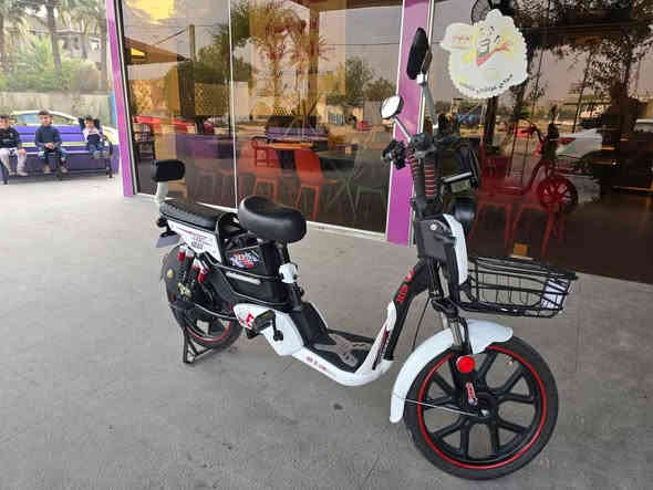 السلام عليكم دراجه شحن فول مواصفات بلوتوث بلوتوثHISكلش جديدة مابيهه اي نقص استخدام قليل زيرو رقمي للتواصل ***********
