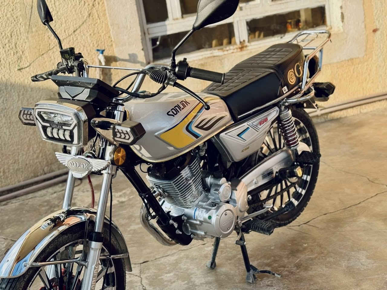 السلام عليكم للبيع دراجه موديل 2025

الدراجه بعدهه شركه صار شهر من مشدوده 

كلهه شرط نو سيفان تشغيل عل بعد دبل سويج

شاشه اكتورني السعر 800وبي مجال 

رقم صاحب الدراجه *********** 
عنوان بيجي
