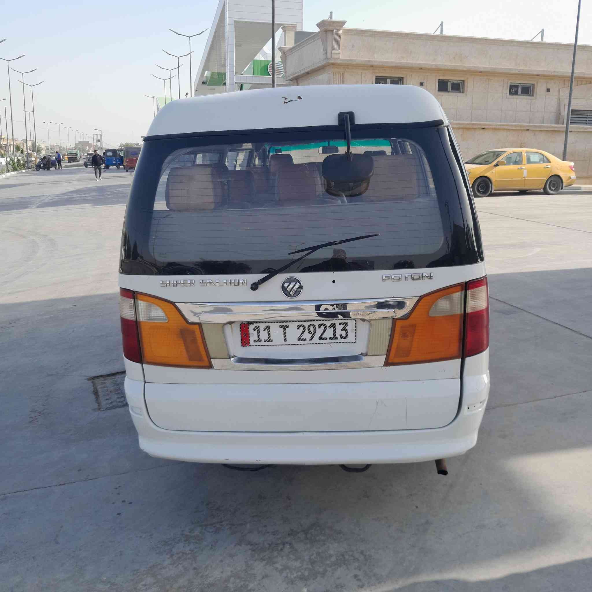 السلام عليكم 
فتون موديل 2015 مصفره هيئه وضريبة 
شرط تحويل السعر 80 نهايته الأتصال
مكان السياره بغداد المعالف الأتصال على الرقم ***********
