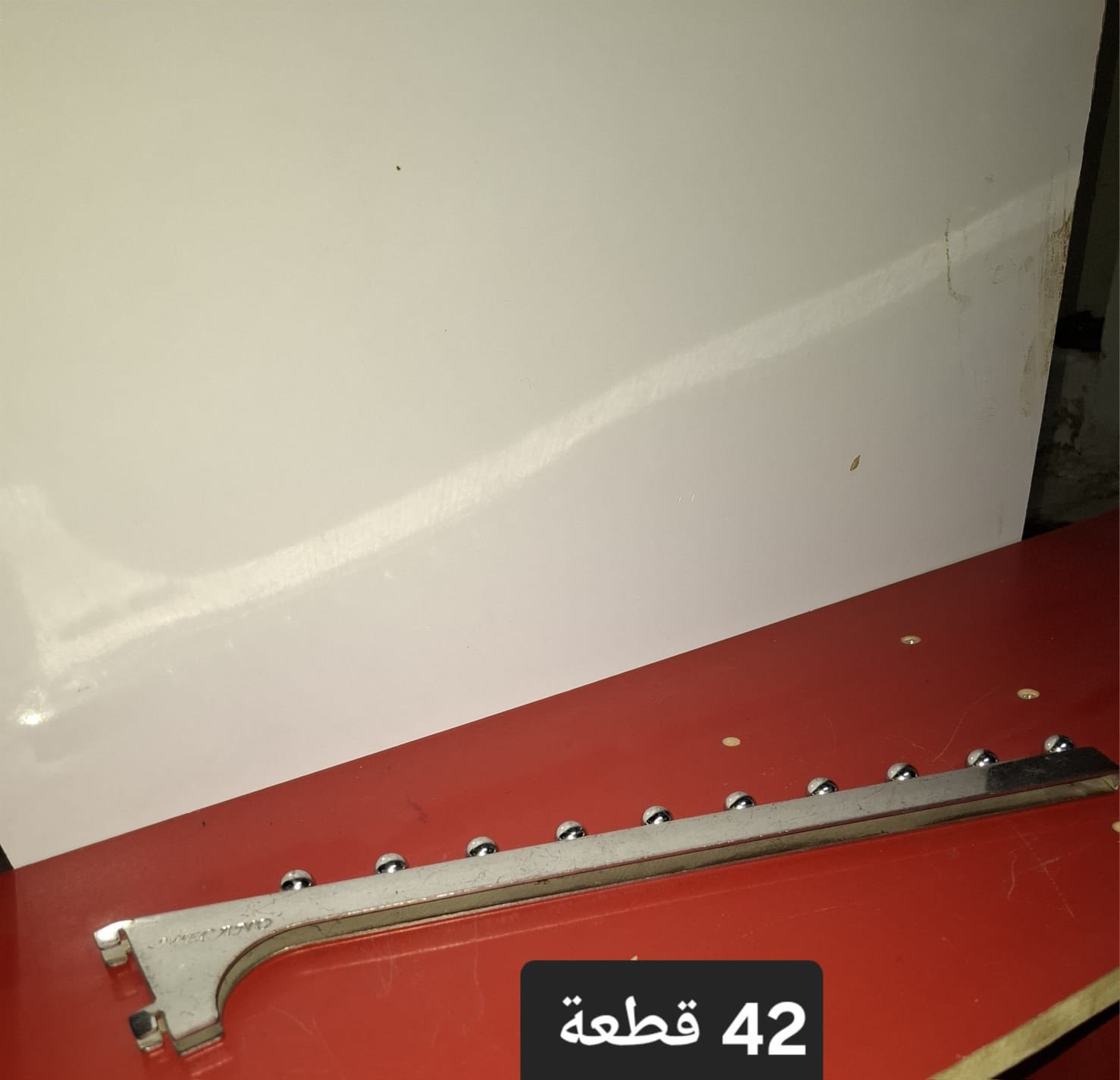 السلام عليكم مستلزمات عارضات ملابس للبيع التفاصيل كل قطعه بلصور عددهن بحاله جيده جدا السعر المطلوب بلقطعه الواحده ٥٠٠ دينار 
الاتصال ع الرقم :  ***********
