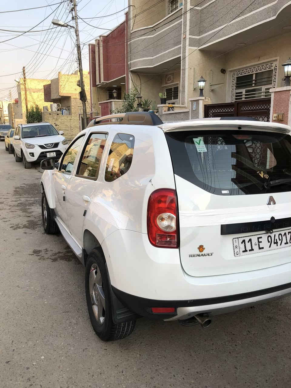 رينو دايستر موديل ١٣  بسمنه السياره جديده بيه عله كد شبر صبغ أم وضح بل صوره بل جاملغ الخلفي كير مكينه خير من الله تبريد ثلج تدفيه سنويه ساقطه اني متكفل بل تجديل عليه مكن السياره بل شعب السريدات سعره ٦٨ وبيه مجال ***********
