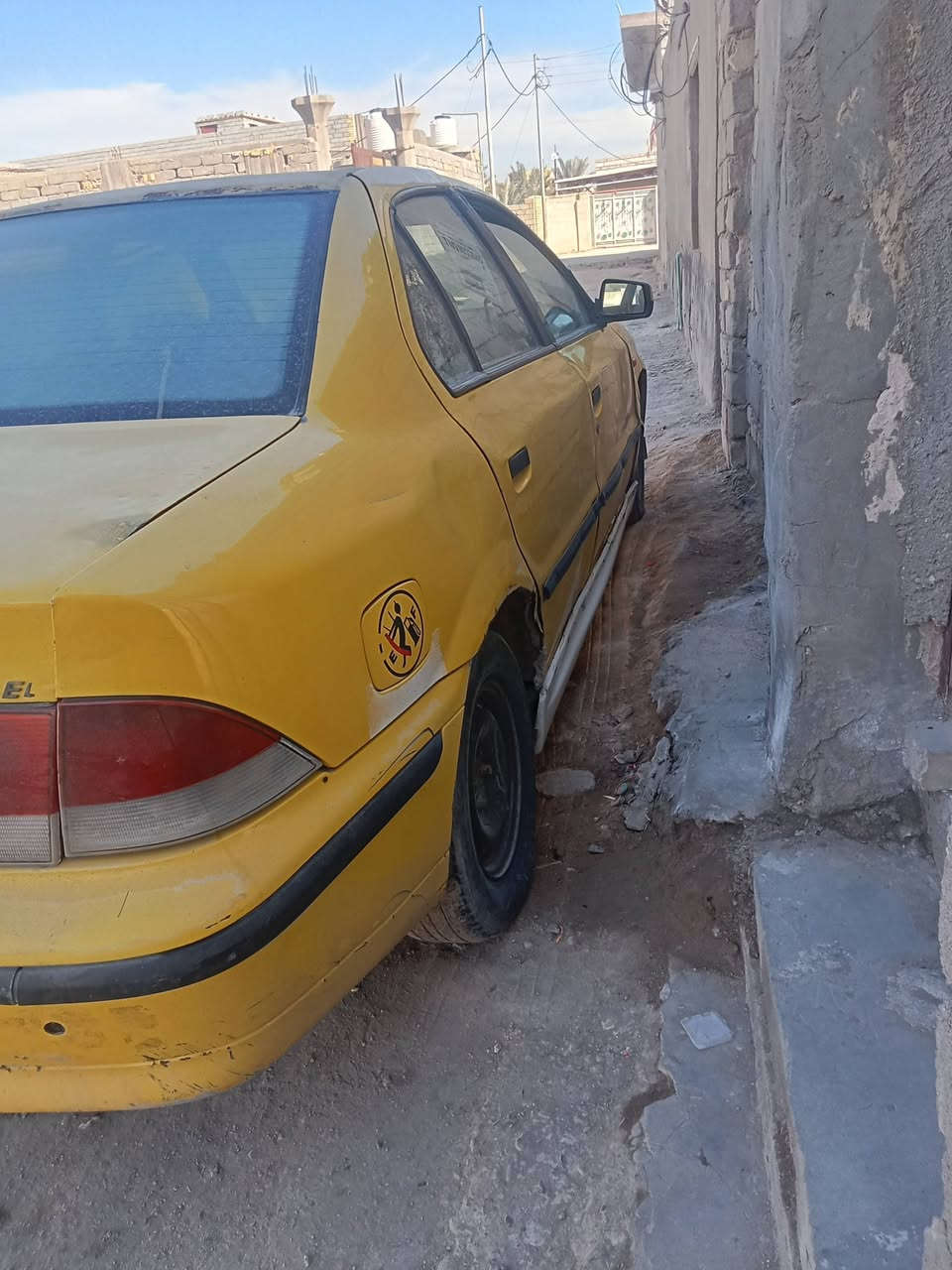 سلام عليكم سمند2009للبيع السعر 10وبيه مجال حك الجيه المكينه بيه خيط بخار سنويه 2022 سياره حاليا شغاله اطلع بيه وين ماجان المكان البصره قضاء القرنه ***********
