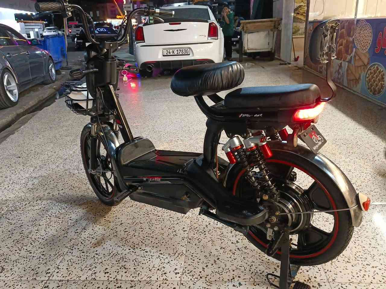 ماطور شحن حجم 20 بسعر 225 نوعية هايس 4 بطاريات بشرط بلوتث السرعه 99 مكان اربيل
***********

***********
