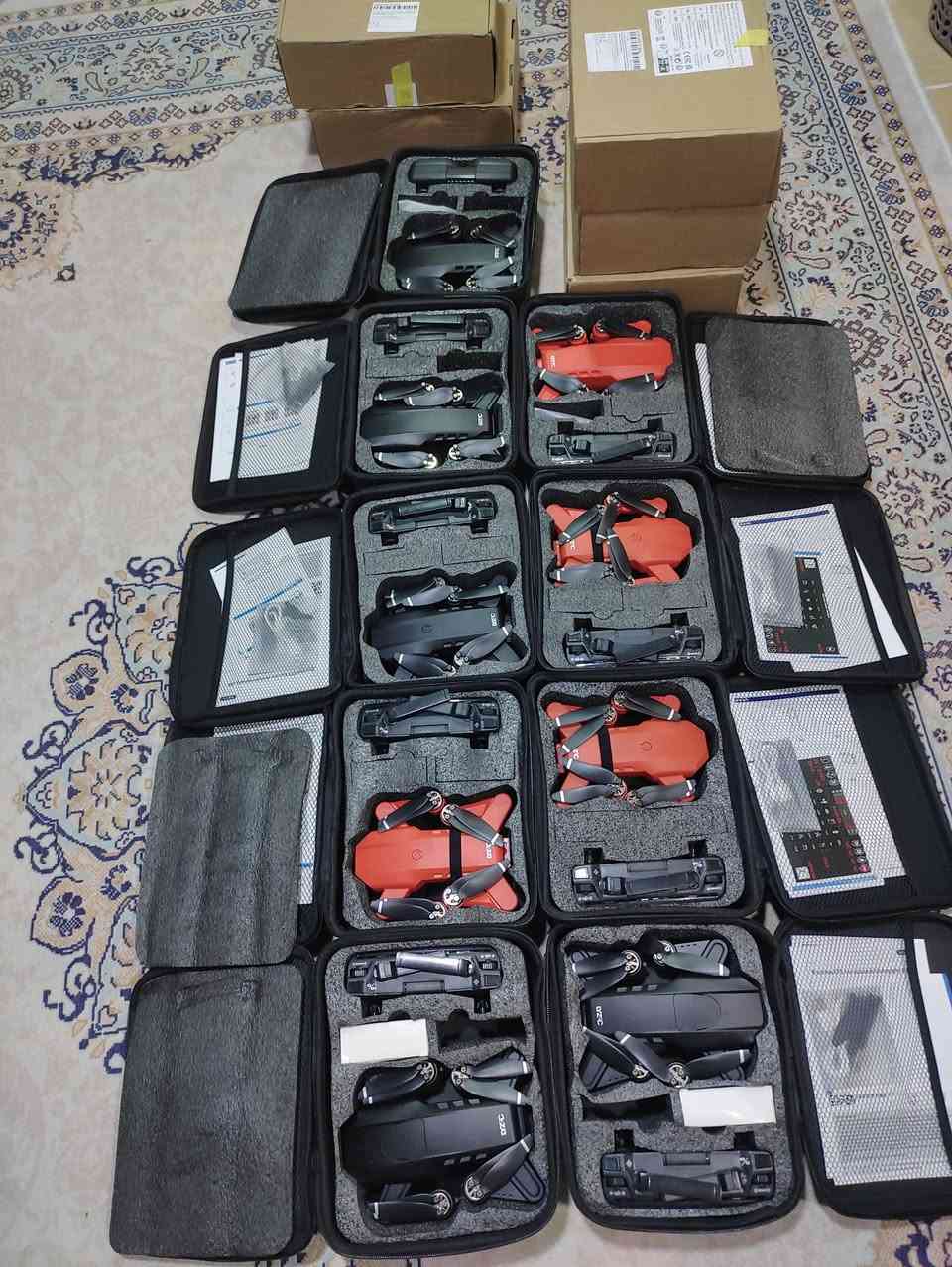 لەسەر ئزنی ئەدمین
درۆنی
l900pro max se
 l900pro se
l900pro   
کوالێتییەکی بەرز و نرخێکی گونجاو!
 کامێرای HD
 بزوێنەری بەهێزی  (Brushless)
 خاوەن سیستەمی GPS بۆ گەڕانەوەی بۆ شوێنی خۆی
 ٢٥ خولەک کاتی فڕین
کۆنترۆڵی شاشەیە و شحنە و پیلی ناوێ 
 مەودای دوری3000 بە بەرزی 300
هەڵبژاردەیەکی نایاب بۆ ئەوانەی سەرەتای فێربوونیانە
هەبوونی پارچەی یەدەگ و وەرشەی چاککردن


**إذا كنت صاحب هذا الإعلان وتريد حذفه لأي سبب، رجاءا أرسل رسالة إلى الدعم الفني**