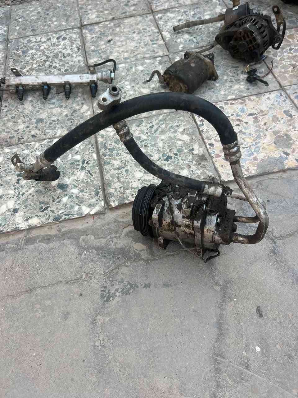 سلام عليكم من رخصت المدير الكروي
تفصيخ سايبه كير شرط علا الشد 160 كمبريسر شغال دينمو سلف مصطره باور شنو تحتاج موجود وكلمن وسعره بيبان الواحد 25 بنيد جنطه العنوان الزبير ***********
