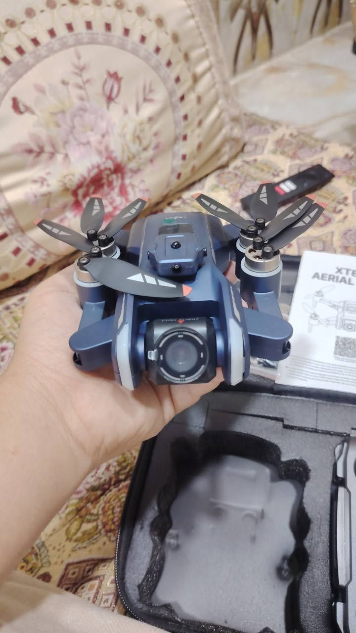طائرة درون XT808 مع جهاز تحكم عن بعد يحتوي على شاشة عرض.الميزات: تتميز بنظام تحديد المواقع (GPS) لتموضع دقيق، ومحركات بدون فرش (brushless) لقوة ومتانة محسنة.الكاميرا: تدعم التقاط الصور والفيديوهات بدقة عالية تصل إلى 8K في بعض الإصدارات، مع خاصية Wi-Fi FPV لنقل الفيديو المباشر.اعلى سعر وبالعافية


**إذا كنت صاحب هذا الإعلان وتريد حذفه لأي سبب، رجاءا أرسل رسالة إلى الدعم الفني**
