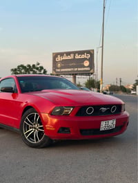 موستانغ • ٦ سلندر • حادث خلفي