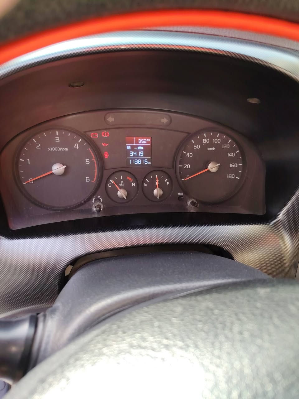 السلام عليكم
كيا بنكو للبيع موديل 2020
كفاله عامه وضع شركه كير محرك اكسل
كشر مكفول ماعده اصبع بالبدي رقم بغداد انكليزي
سنويه منتهيه تحويل فقط بسم المشتري
مكانها بغداد 
السعر 132$ بيها مجال حك الجيه
ه‍‍ ***********
