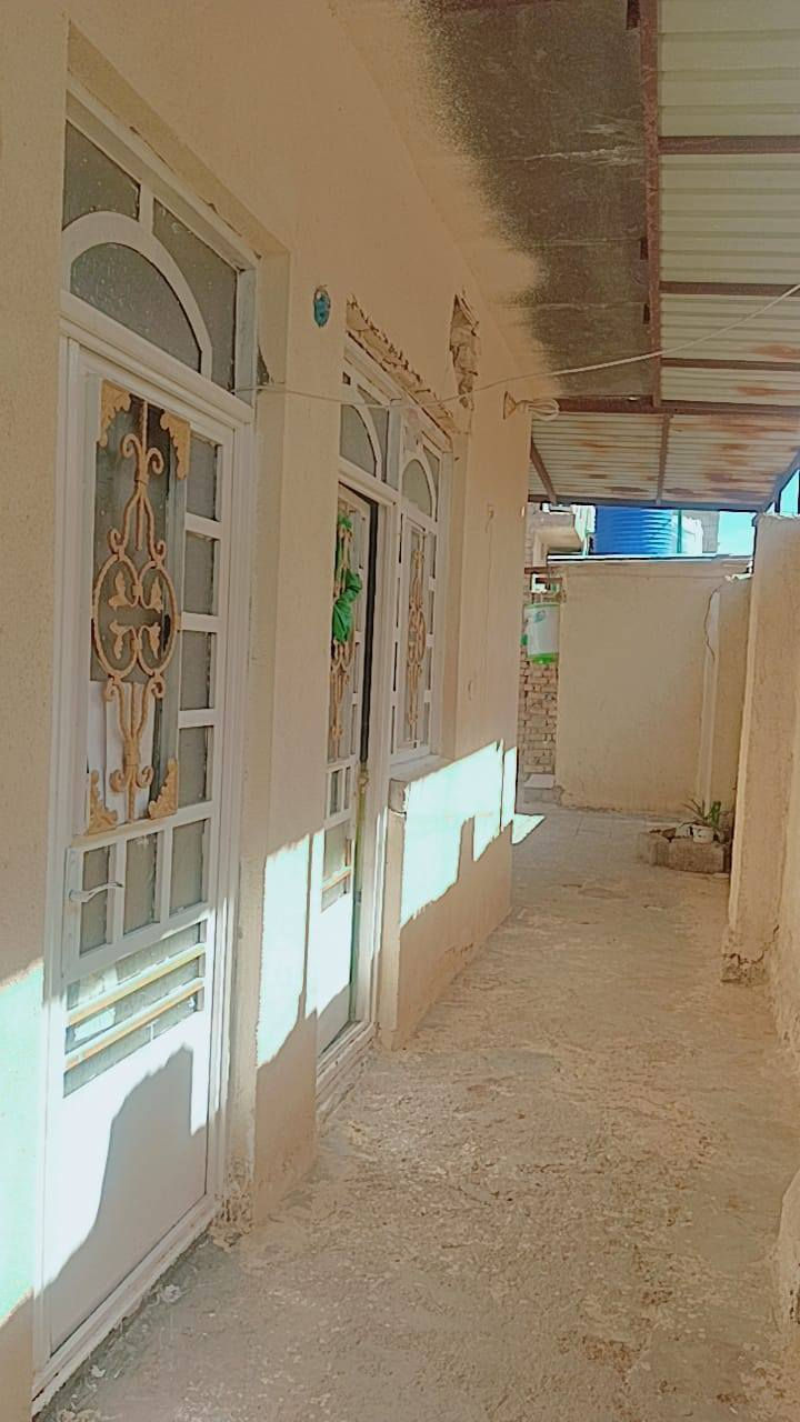 بيت للبيع
كربلاء المقدسة شارع سيد اسماعيل
قرب شارع كربلاء طويرج ، قريب على جامعة كربلاء 
مساحة 230 متر  طابقين 
استقبال و5 غرف نوم  و3 صالات ومطبخ و5 صحيات
 وخلفي ومنور ومخزن 
بسعر 150 
للاستفسار : *********** , ***********
