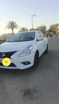 انظف سني  2023 للبيع يسموه مصري ٤ جام كهرباء داخل اسود شاشه السياره نظ...