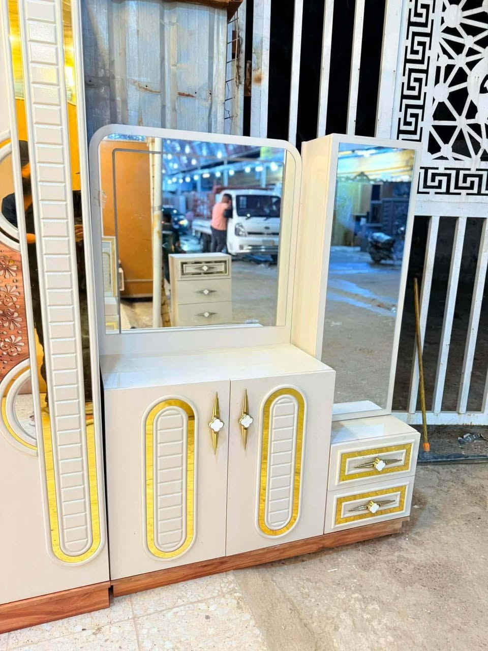 بأصدار فخم جدا
 بكوالتي عالي جدا 9قطع سرير مخزن 
نظافه 90/💯 
بسعر 850 قفل 
يشمل خدمة توصيل داخل بغداد مجانا 
أما جميع محافضات العراق بسعر رمزي 
شكرا لأختياركم


**إذا كنت صاحب هذا الإعلان وتريد حذفه لأي سبب، رجاءا أرسل رسالة إلى الدعم الفني**
