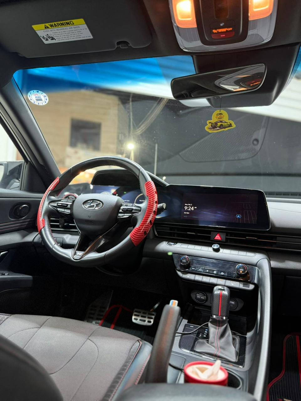 النترا N Line فول فول مواصفات
موديل :2023 
محرك : 2000 تيربو 
لون : ابيضّ 
دخول حديث ماشيه ٥١ الف كيلو 
حادثه قبغ جنطه فقط لا دواخل لا اريباك لا لغد كله مكفول … مكان سياره بغداد 
___________
المواصفات N Line 
شاشه دجيتل متصله 
كشنات حضن كله علامات N ريكارو 
كشنات تدفئه سايق وراكب جلد وقماش
فتحه سقف 
تحكمات ستيرن 
شفتات ستيرن 
أشاره ترحيب 
تحديد سرعه 
كأمره خلفيه 
رادار امامي 
رادار جانبي 
رادار خلفي 
حساسات خلفيه 
3 انضمه 
Sport _Normal_eco
حادثه قبغ جنطه فقط لا اريباك ولا دواخل ولا لغد كله مكفول                      بغدادحي القاهرة***********
