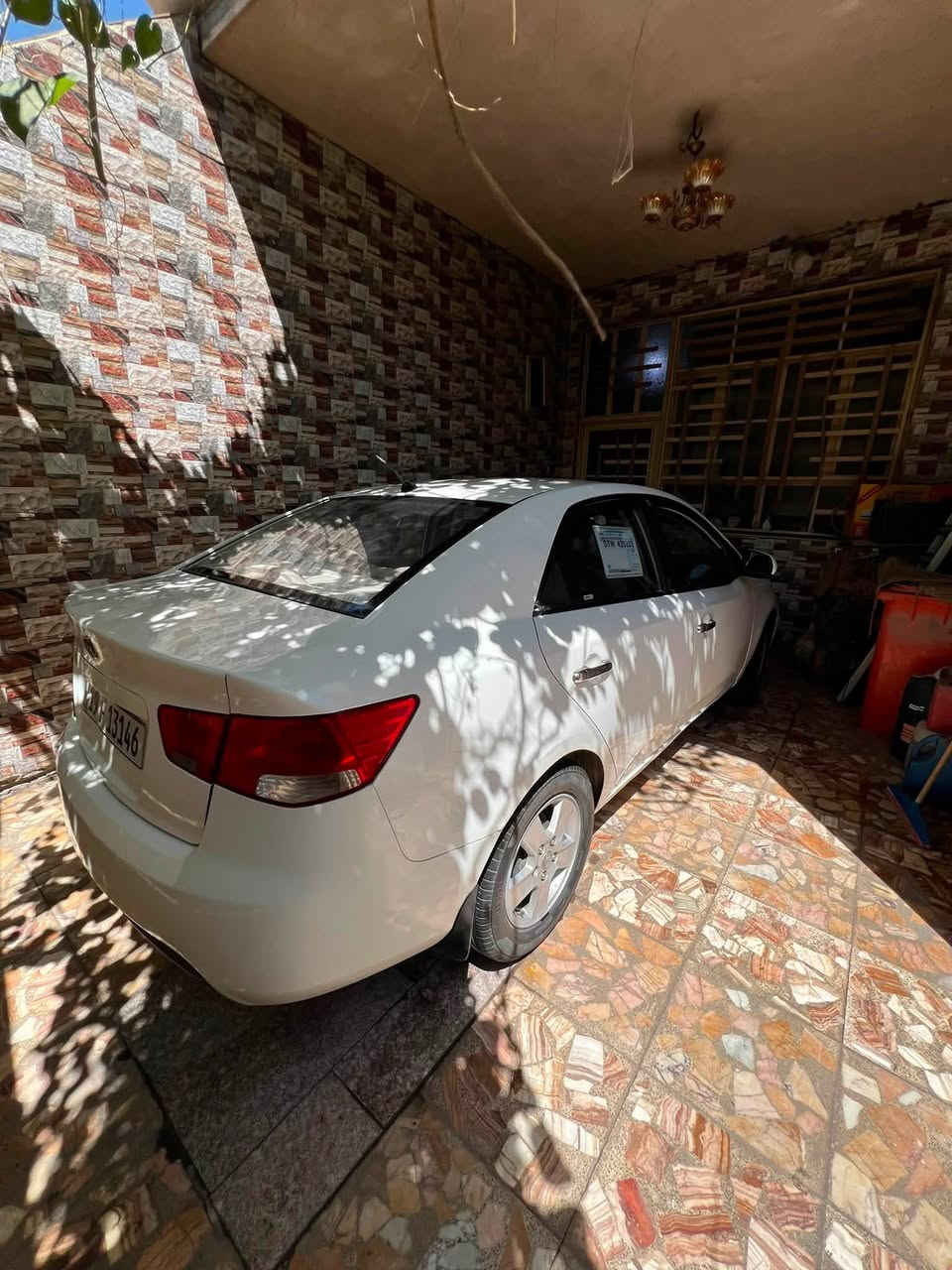 السلام عليكم من رخصة الادمن
سيراتو موديل 2010 خليجي
بيها 3 قطع
محرك 1600 اقتصادي لا تنقيص ولاتبخير وكير ومحرك خير من الله .
حدادية جاهزة، منظومة تبريد جديدة وعليه ادامه من بلكات ونوزلات وفيت بمب جديد وبوليش وغرفته نظيفه ،شاشة كامره تحكمات ستيرن .
رقم كربلاء دولي باسمي 
العنوان كربلاء طويريج
السعر 90 وبيها مجال 
الرقم ***********
