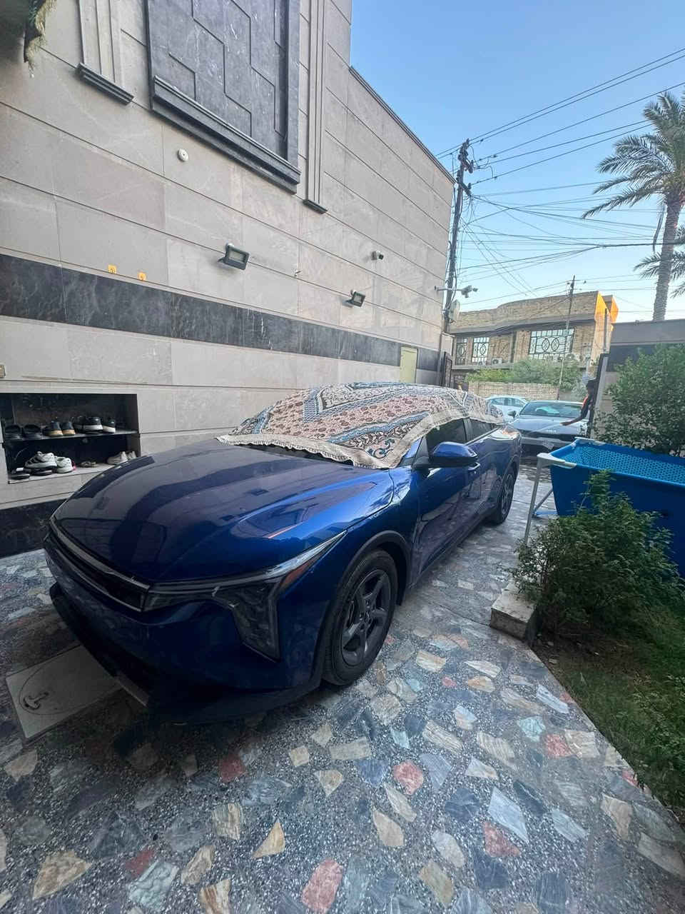 السلام عليكم للبيع فقط 
كيا كي 4 موديل 2025امريكي
دخول جديد بسمي بدون رقم 
حادث موضح بالصور فقط بنيد معدل 
سعرها 154 
العنوان بغداد شارع فلسطين 
الهاتف ***********
