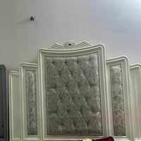 غرفه تركيه اخشاب عراقي جديده صارلي 4 اشهر من اشتريته واريد ابيعه